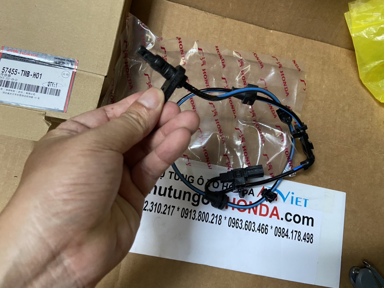 Cảm biến ABS trước xe Honda CRV 2018-2023